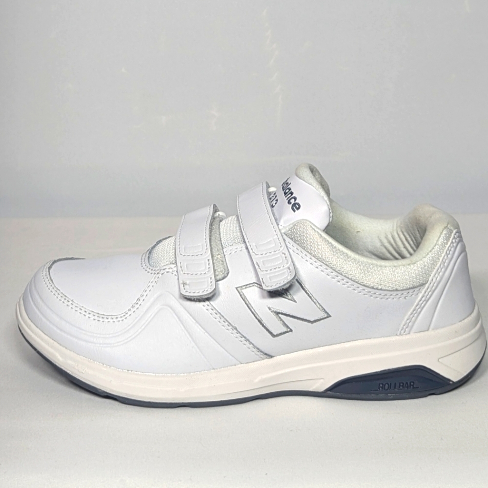 NEW New Balance Womens Leather 813 V1 Walking Shoe Sz 8 wide white velcro